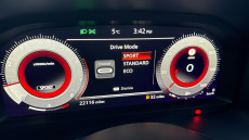 Nissan Qashqai 1.3 DiG-T MH N-Connecta 5dr Petrol Hatchback